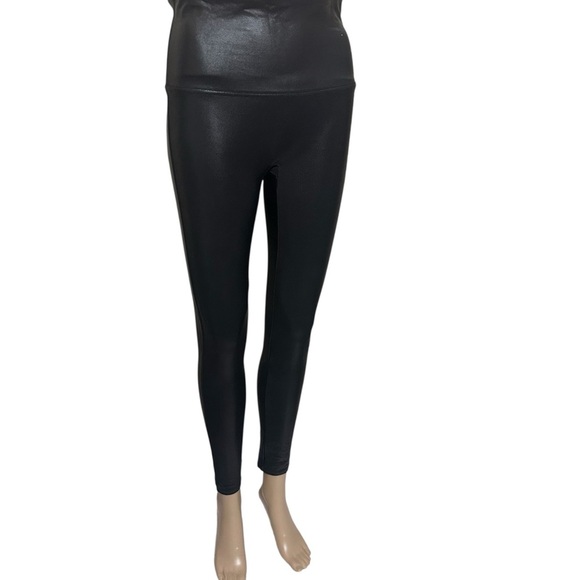 SPANX Black High-Waisted Leggings Sleek Design - Picture 5 of 9